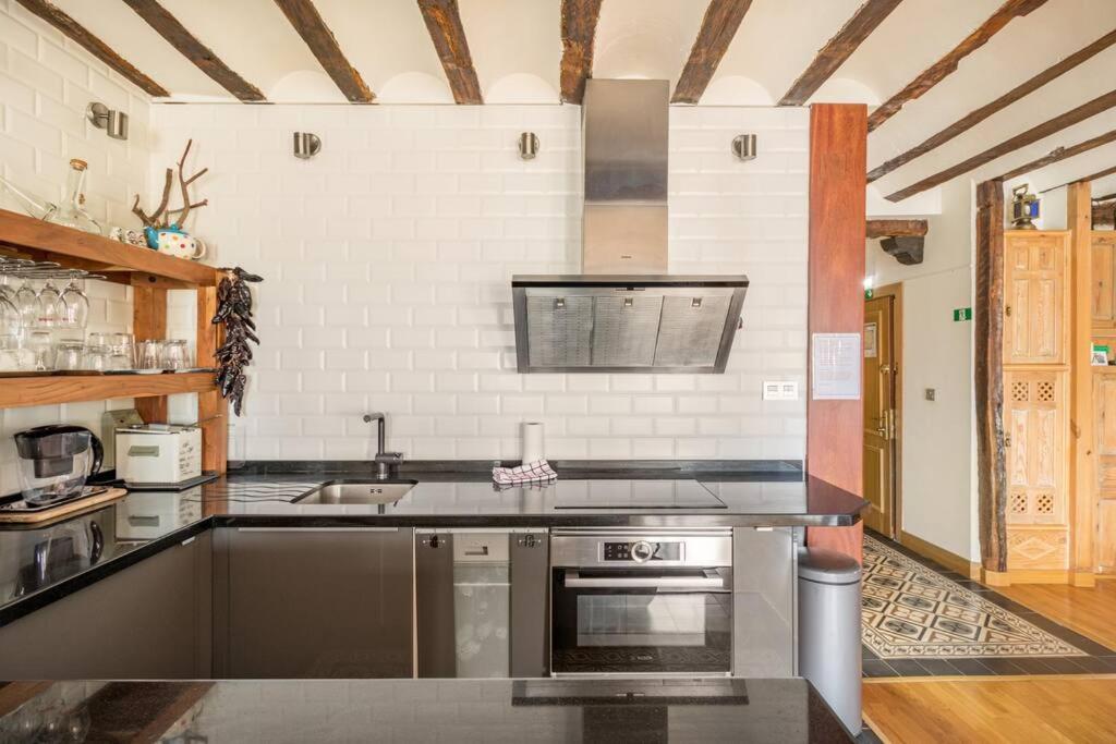 Apartamento Sea Views In The Heart Of The Old Town Castro Urdiales Exterior foto