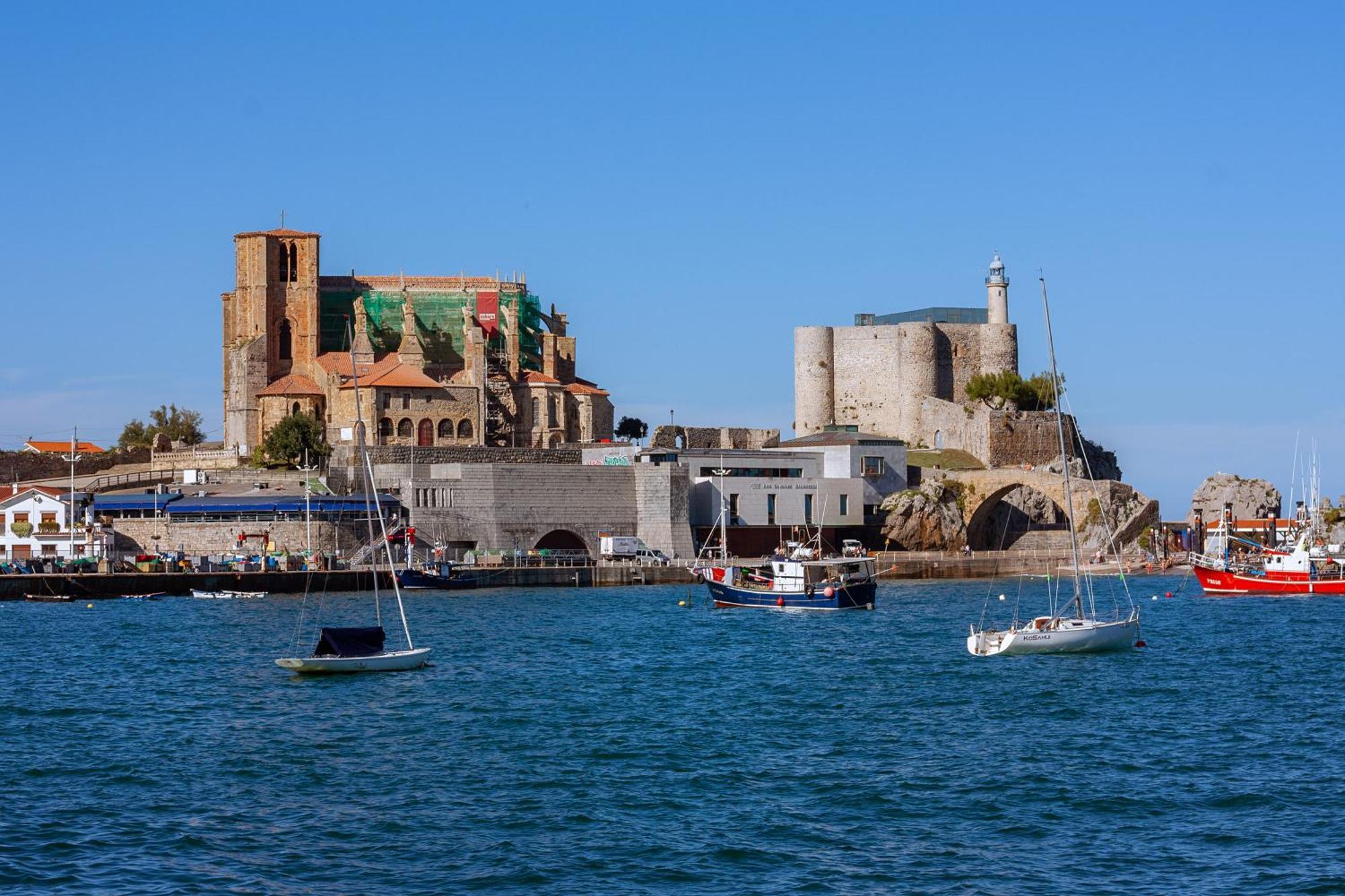 Apartamento Sea Views In The Heart Of The Old Town Castro Urdiales Exterior foto